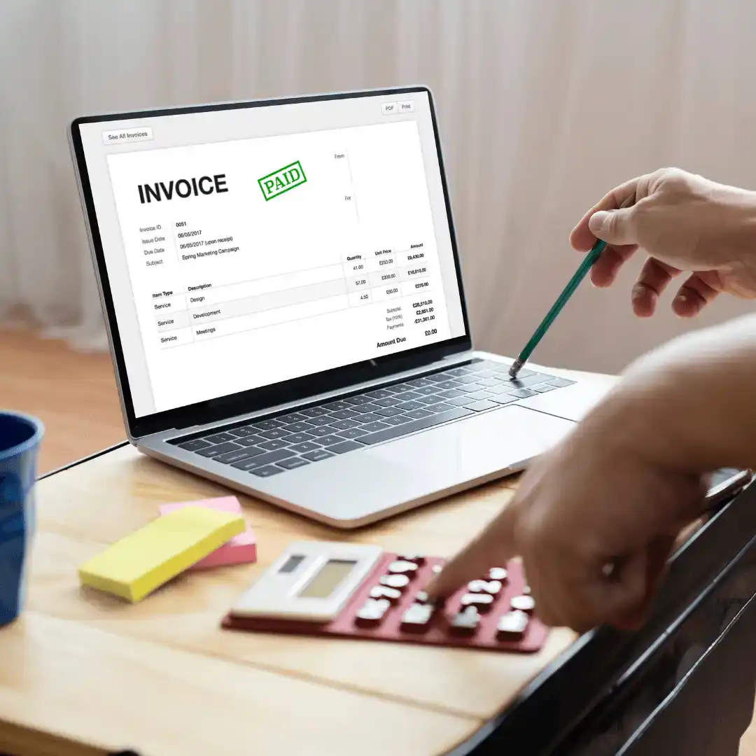 Estrategias financiamiento y gestión de riesgos